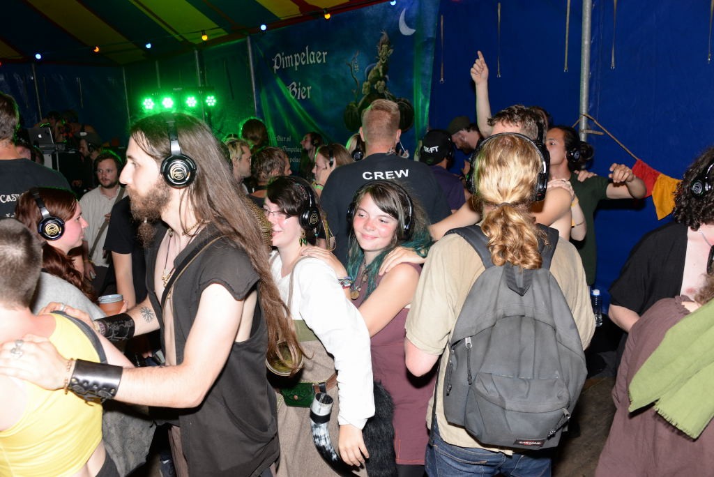 ../Images/Castlefest 2017 Silent disco vrijdag 089.jpg